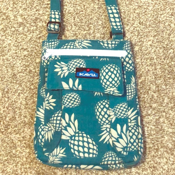 Kavu Pineapple Passion Flash Sales, UP 
